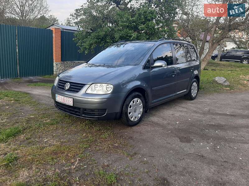 Минивэн Volkswagen Touran 2004 в Полтаве