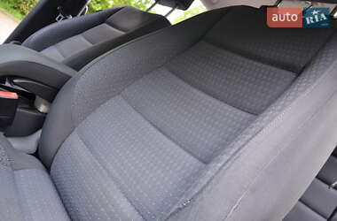 Мінівен Volkswagen Touran 2007 в 