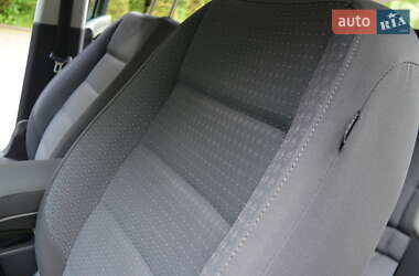Мінівен Volkswagen Touran 2007 в 
