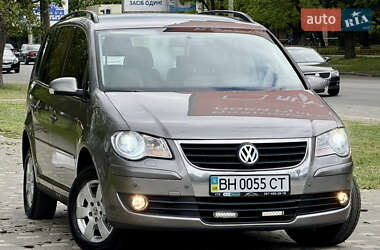 Мінівен Volkswagen Touran 2008 в 