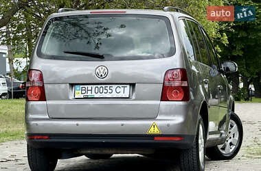 Мінівен Volkswagen Touran 2008 в 