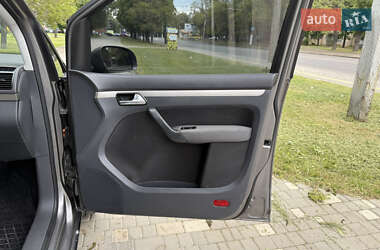 Мінівен Volkswagen Touran 2008 в 