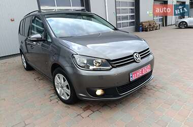 Мінівен Volkswagen Touran 2011 в 