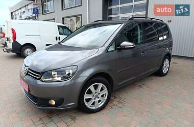 Мінівен Volkswagen Touran 2011 в 