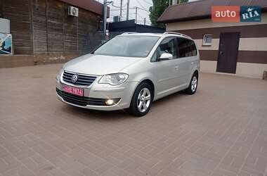 Мінівен Volkswagen Touran 2008 в 