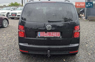 Минивэн Volkswagen Touran 2009 в 