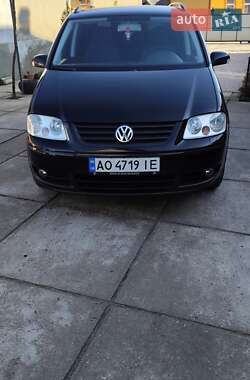 Минивэн Volkswagen Touran 2005 в Ужгороде