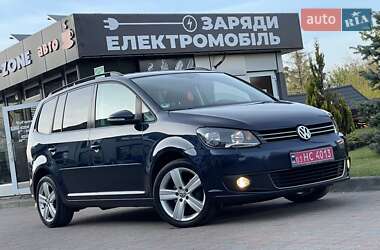 Мінівен Volkswagen Touran 2011 в Сарнах