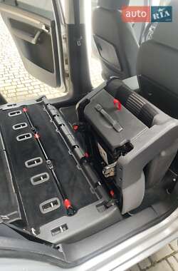 Минивэн Volkswagen Touran 2008 в 