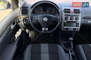 Минивэн Volkswagen Touran 2008 в 