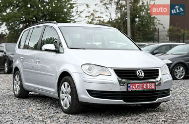 Минивэн Volkswagen Touran 2008 в 