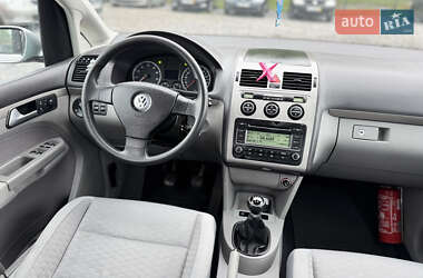 Минивэн Volkswagen Touran 2008 в 