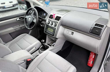 Минивэн Volkswagen Touran 2008 в 