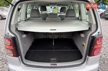 Минивэн Volkswagen Touran 2008 в 