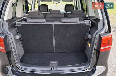 Минивэн Volkswagen Touran 2013 в 