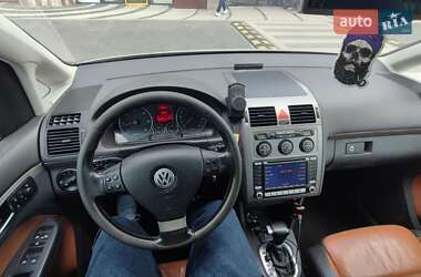 Минивэн Volkswagen Touran 2007 в 