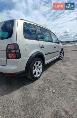 Минивэн Volkswagen Touran 2007 в 