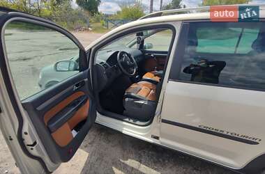 Минивэн Volkswagen Touran 2007 в 