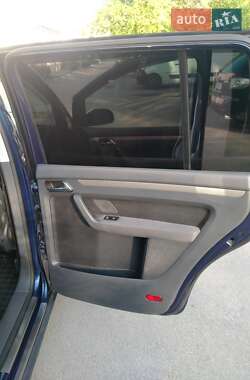 Минивэн Volkswagen Touran 2007 в 