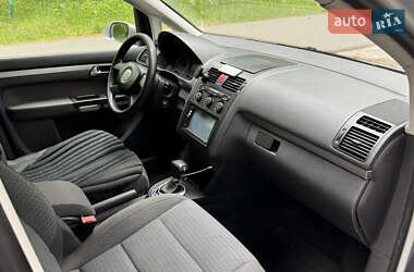 Минивэн Volkswagen Touran 2005 в 