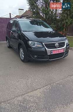 Мінівен Volkswagen Touran 2008 в Чернігові
