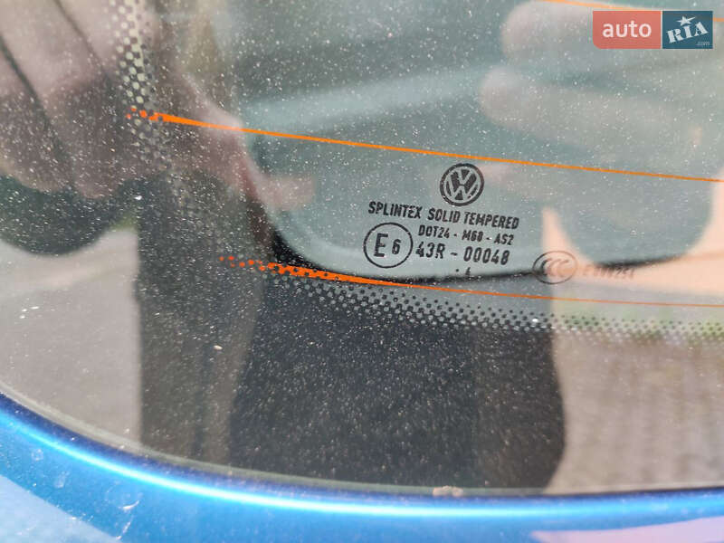 Минивэн Volkswagen Touran 2005 в Красилове
