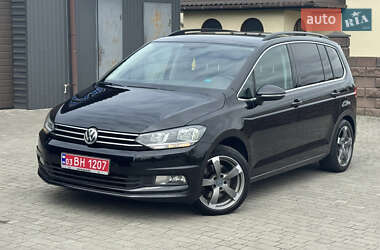 Мікровен Volkswagen Touran 2016 в 