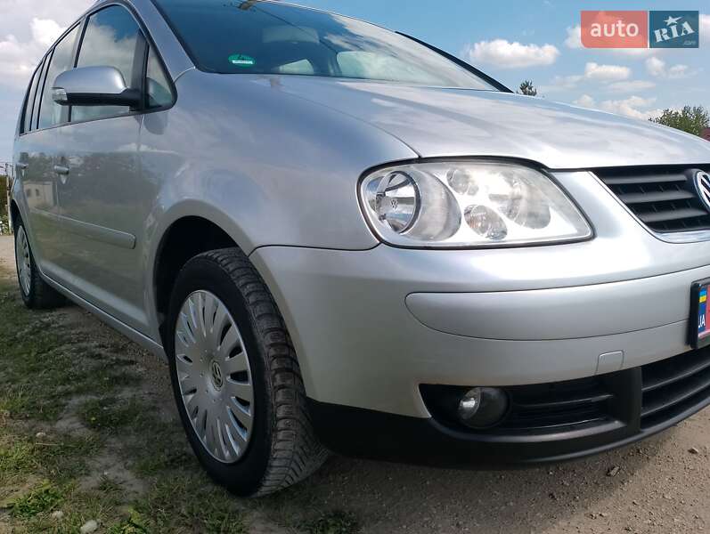 Минивэн Volkswagen Touran 2006 в Тернополе
