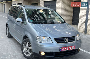 Мінівен Volkswagen Touran 2006 в Житомирі