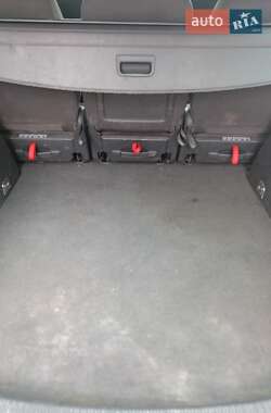 Минивэн Volkswagen Touran 2004 в 