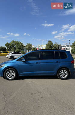 Микровэн Volkswagen Touran 2016 в 