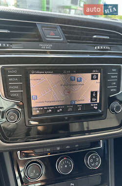 Микровэн Volkswagen Touran 2016 в 