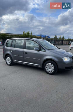 Минивэн Volkswagen Touran 2005 в Луцке