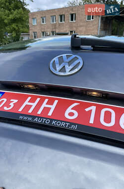Минивэн Volkswagen Touran 2005 в 