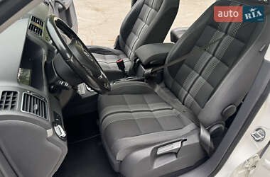 Минивэн Volkswagen Touran 2013 в 