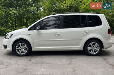 Минивэн Volkswagen Touran 2013 в 