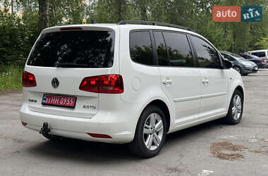 Минивэн Volkswagen Touran 2013 в 