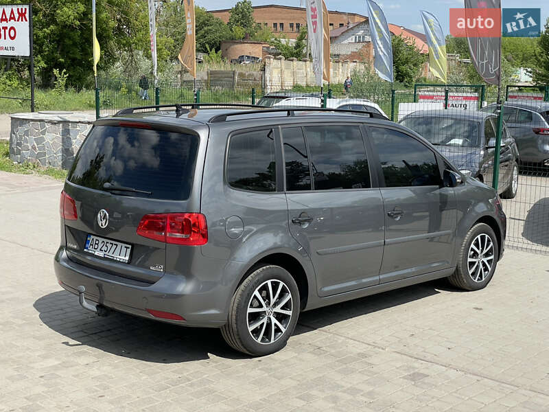 Минивэн Volkswagen Touran 2012 в Бердичеве