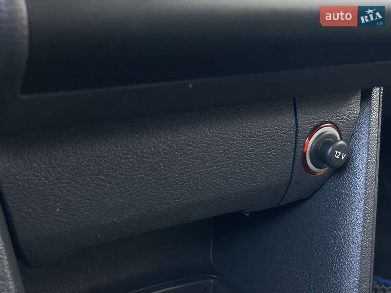 Минивэн Volkswagen Touran 2012 в Бердичеве