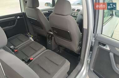 Минивэн Volkswagen Touran 2009 в 
