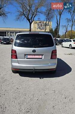 Мінівен Volkswagen Touran 2007 в 
