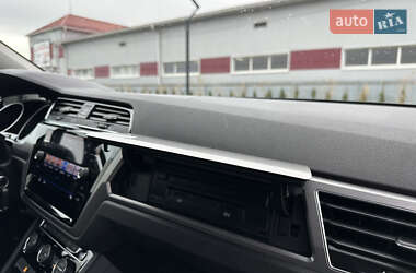 Микровэн Volkswagen Touran 2019 в 
