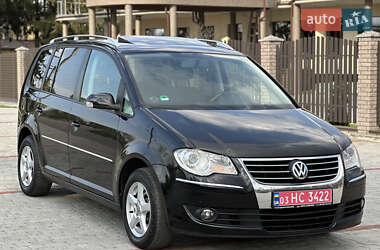 Минивэн Volkswagen Touran 2008 в Староконстантинове