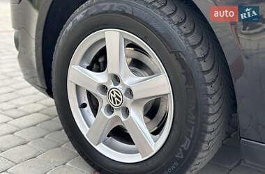Минивэн Volkswagen Touran 2008 в 