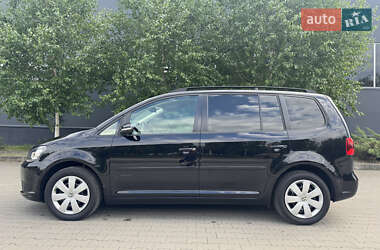Мінівен Volkswagen Touran 2011 в 