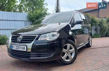 Мінівен Volkswagen Touran 2009 в Миргороді