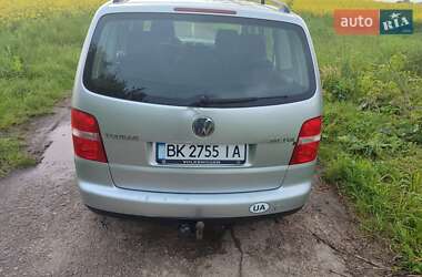 Минивэн Volkswagen Touran 2005 в 