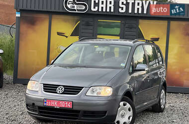 Мінівен Volkswagen Touran 2003 в Стрию
