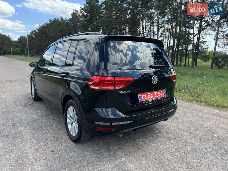 Микровэн Volkswagen Touran 2020 в Броварах