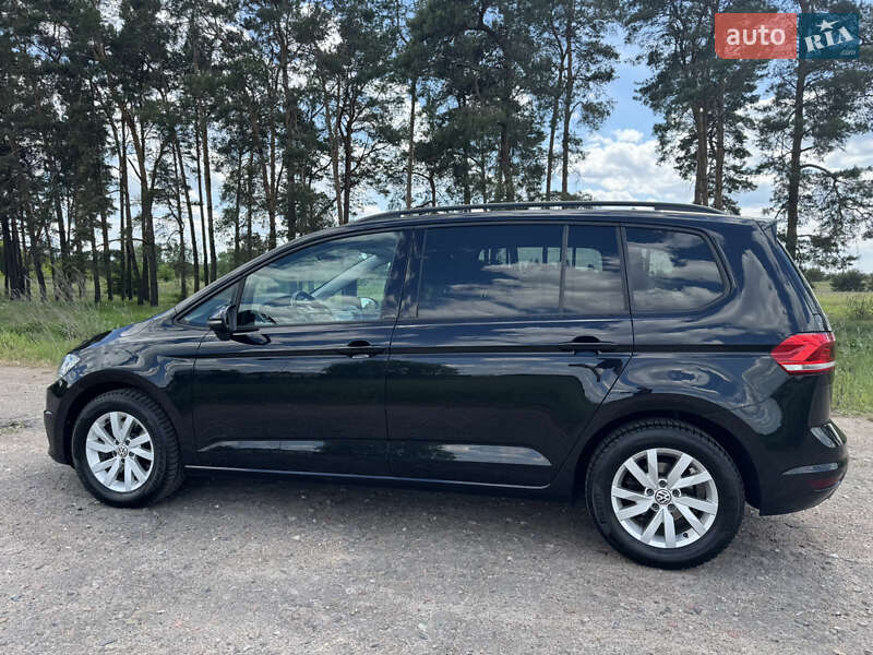 Микровэн Volkswagen Touran 2020 в Броварах